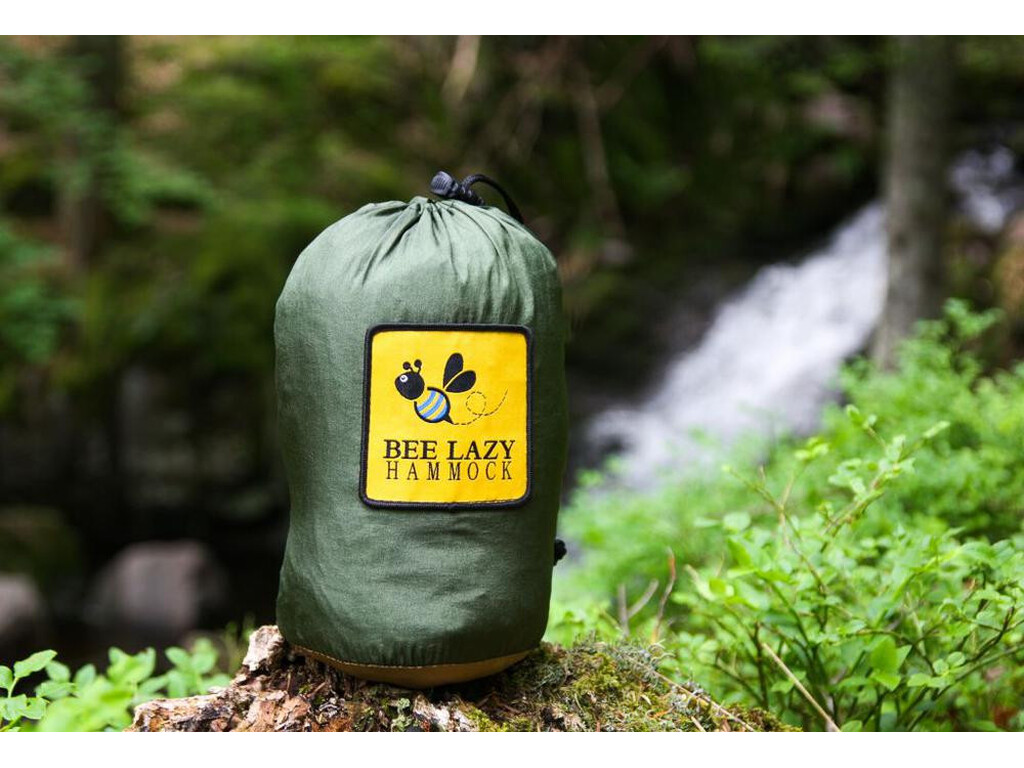 Hamac de voyage vert kaki simple Bee Lazy Camp pour l'aventure