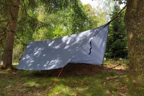 Tarp Bee Dry pour hamac de voyage et randonnée